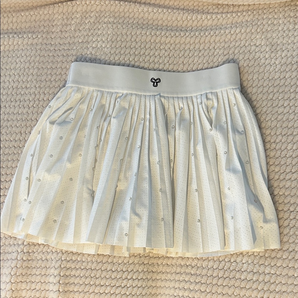 Aritzia tna White Pleated rhinestone tennis Skirt s